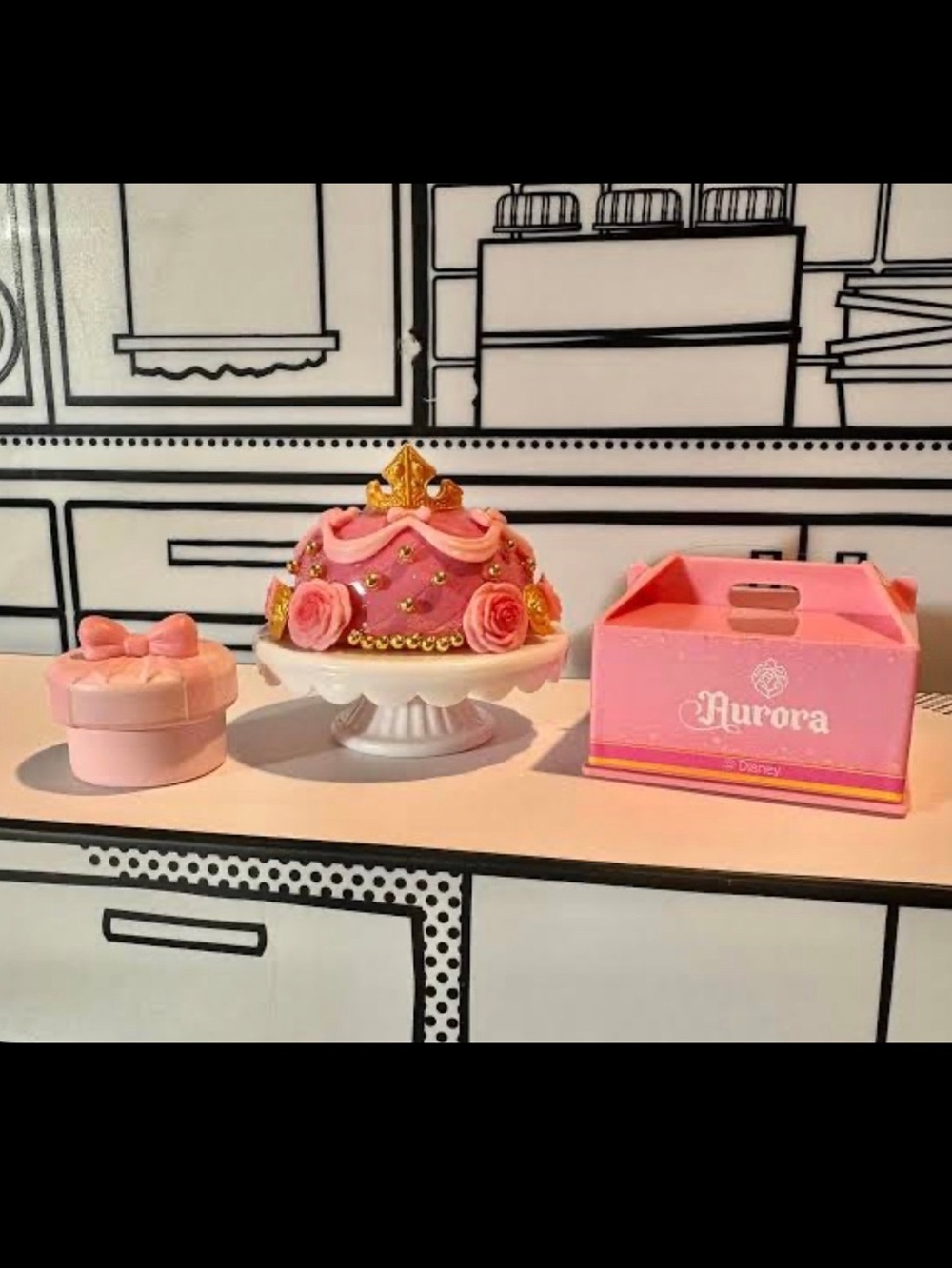 Mini Brands Disney Create- Aurora Princess Cake Super Rare